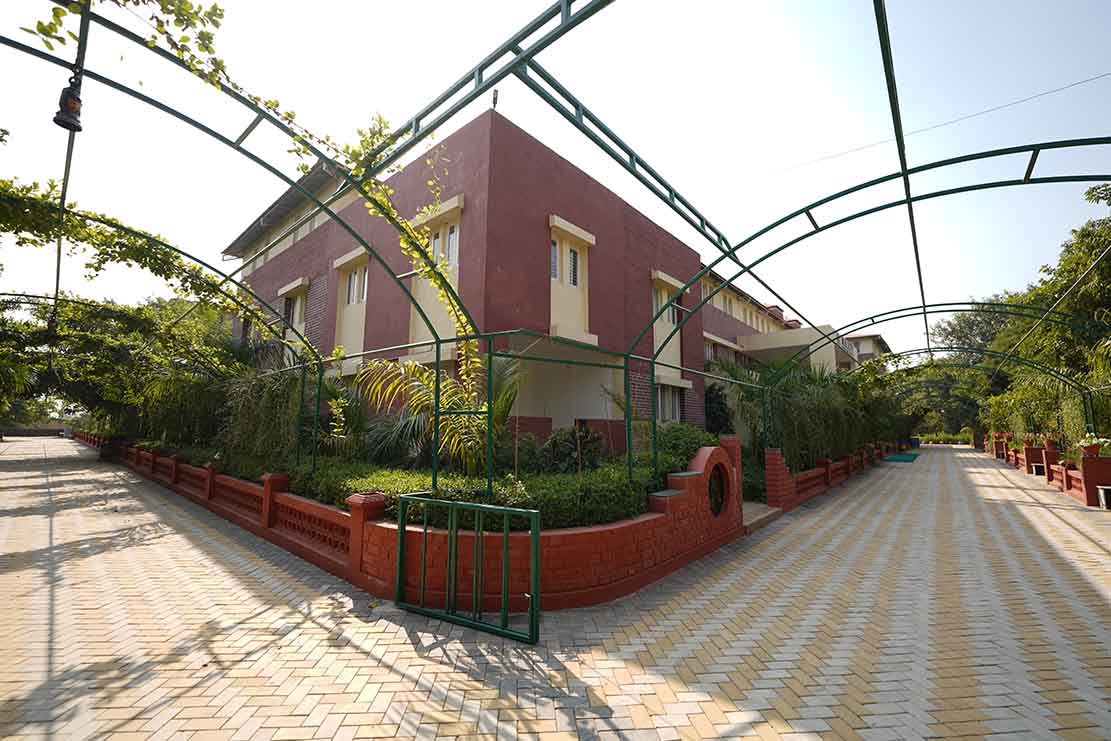 Online School Admission Open in Fastest Growing CBSE School in Gandhinagar